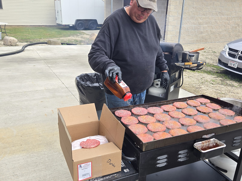 /pictures/Car Show_2025/20251011_115917.jpg